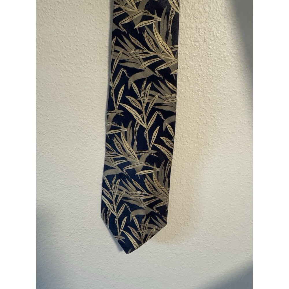 Robert Talbott Studio Nordstrom 100% Silk Tie Floral Pattern Made in USA